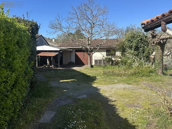 Achat - Garage et parking Mimizan 40200 83 m 2 645 m 2