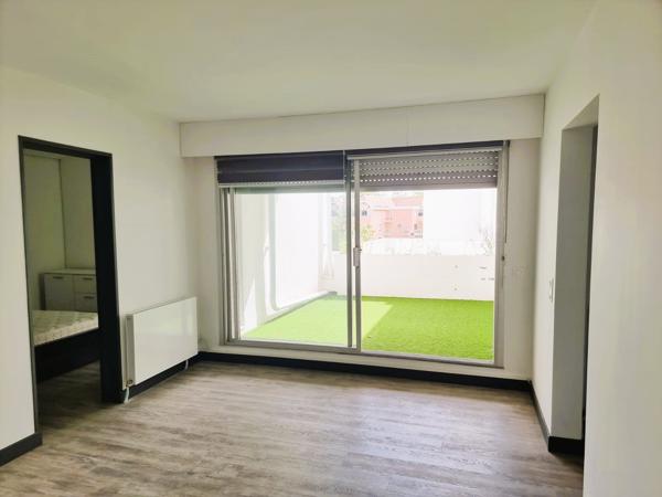 LES PERLIERES : T3 avec terrasse, cellier et parking s/sol
