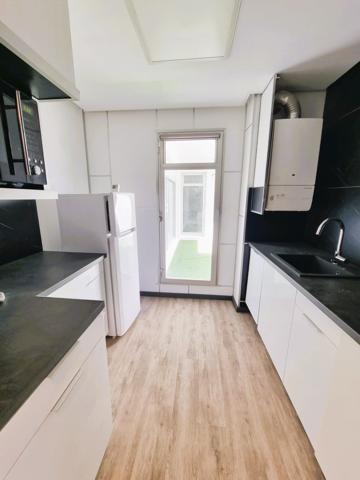 LES PERLIERES : T3 avec terrasse, cellier et parking s/sol