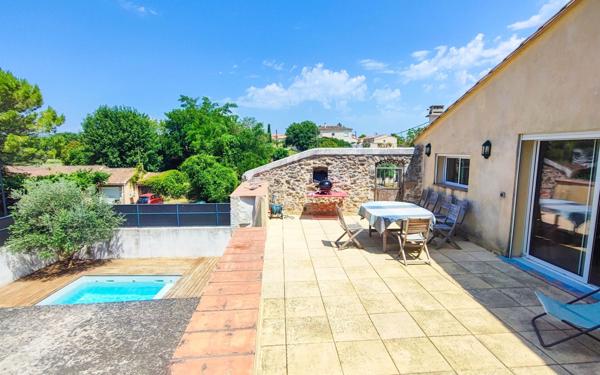 Maison à vendre    7 pièces •  Alès