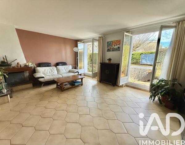 Maison à vendre 6 pièces 115 m² Montigny-le-Bretonneux