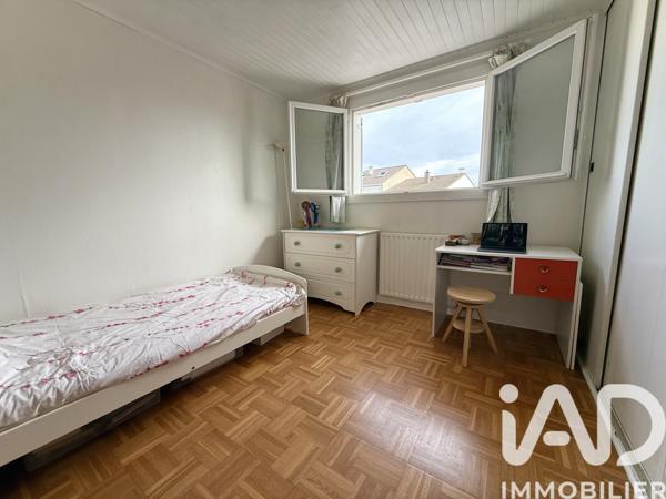 Maison à vendre 6 pièces 115 m² Montigny-le-Bretonneux