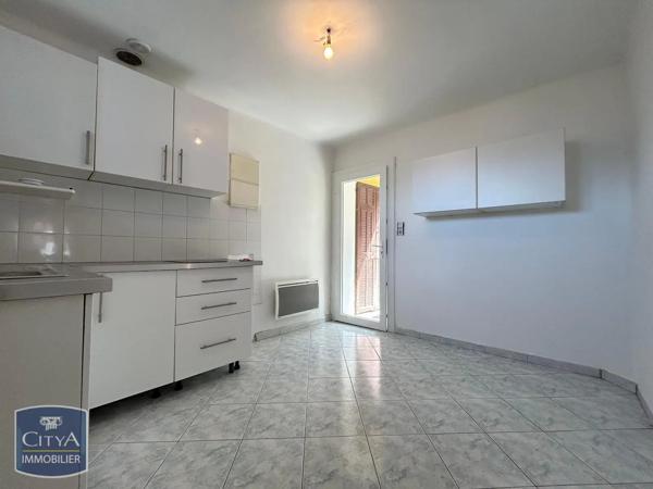 Appartement à louer 2 pièces 39.31m² Castagniers (06670)