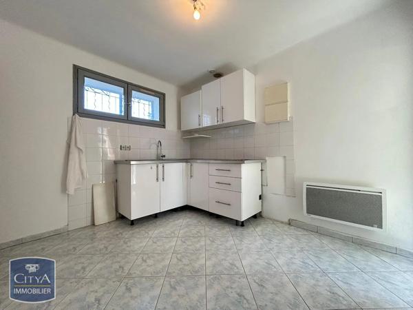 Appartement à louer 2 pièces 39.31m² Castagniers (06670)