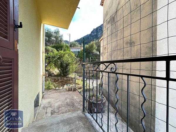 Appartement à louer 2 pièces 39.31m² Castagniers (06670)