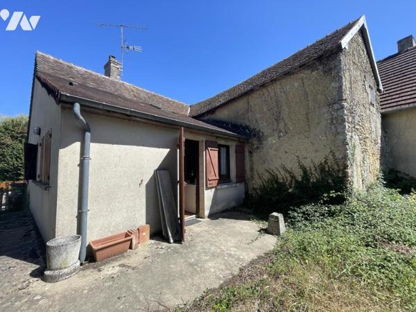 Maison de bourg de 65m² avec 2nd batiment indépendant : garage et grenier sur MONCE EN SAOSNOIS