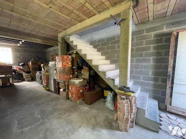 Maison de bourg de 65m² avec 2nd batiment indépendant : garage et grenier sur MONCE EN SAOSNOIS