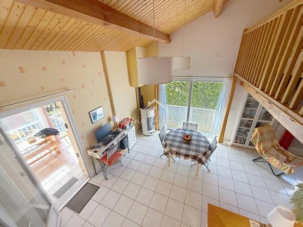 Villa T2 au calme sans vis à vis avec 3 500 m2 terrain !