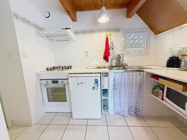 Villa T2 au calme sans vis à vis avec 3 500 m2 terrain !