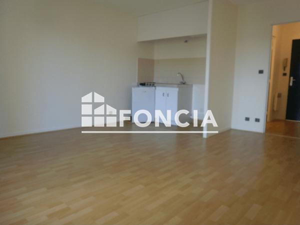 Location Studio 31.1 m² - 19 AVENUE DE PARIS Orleans 45000