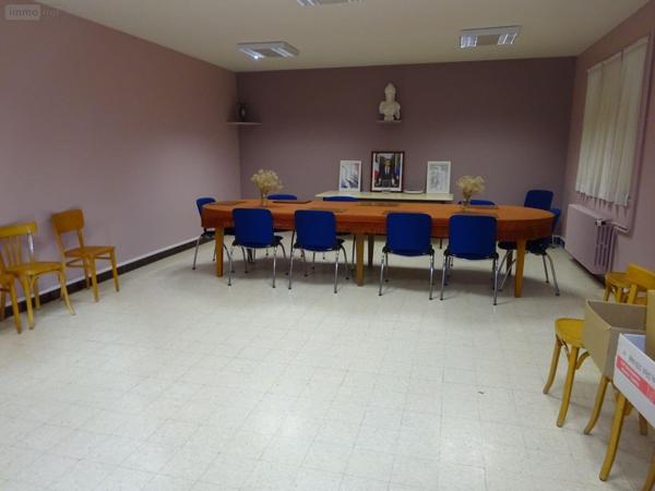 Immeuble à vendre à Saint-Hilaire-sur-Yerre dans l'Eure-et-Loir (28220), ref : RCA/517   
Campagne