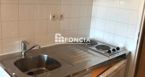 Location Studio meublé 25.55 m² - Valence 26000