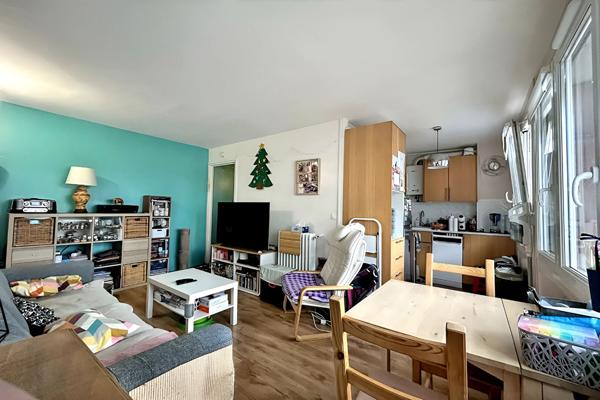 Appartement Vitry Sur Seine -Gare Jean Jaurès - 2 pièces 38.48 m²