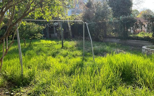 Maison à vendre    3 pièces •  Le Blanc-Mesnil