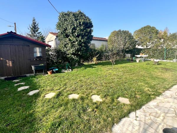 Maison individuelle - 4 chambres - garage - jardin