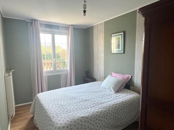 Maison individuelle - 4 chambres - garage - jardin