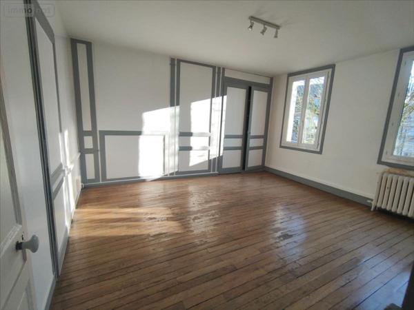 Local commercial à louer à Saint-Romain-de-Colbosc en Seine-Maritime (76430), ref : 76067-1082901