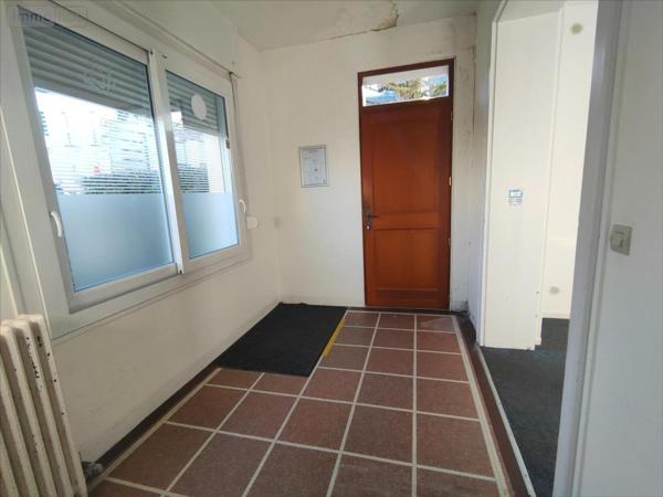 Local commercial à louer à Saint-Romain-de-Colbosc en Seine-Maritime (76430), ref : 76067-1082901