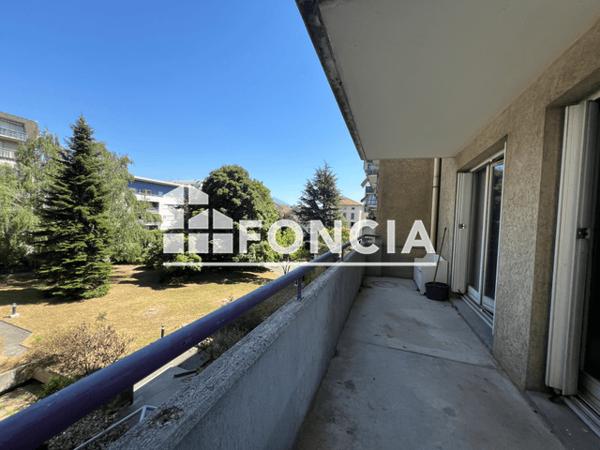 Location Appartement 3 pièces 61.65 m² - 20 RUE FELIX ESCLANGON Grenoble 38000