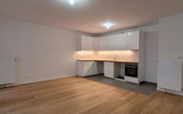 Appartement à louer    3 pièces • 64,90 m2 Le Plessis-Robinson