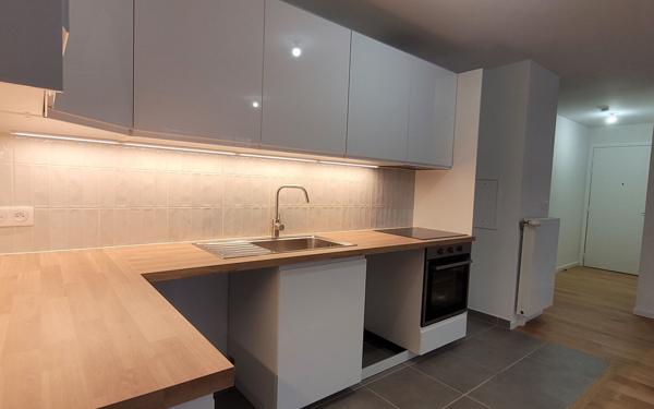 Appartement à louer    3 pièces • 64,90 m2 Le Plessis-Robinson