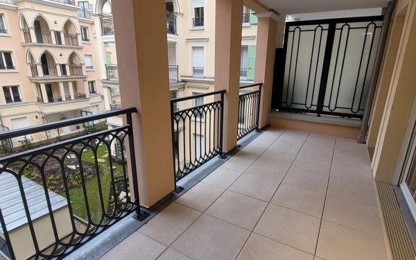 Appartement à louer    3 pièces • 64,90 m2 Le Plessis-Robinson