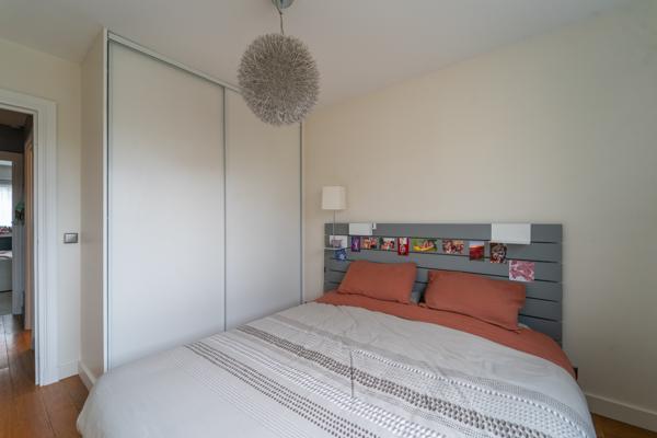 Appartement
         4 pièces
        - 93 m² Exclusivité 649 000 € *