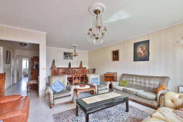 Appartement Paris 4 pièce(s) 85.62 m2