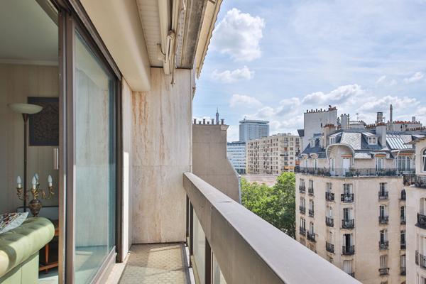 Appartement Paris 4 pièce(s) 85.62 m2