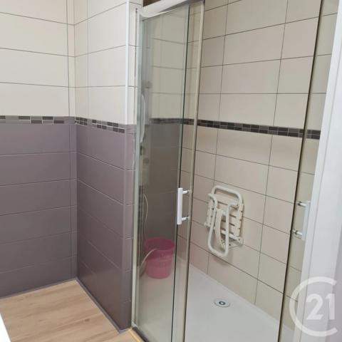 Immeuble à vendre  316 m 2   THORIGNY SUR MARNE  - 77