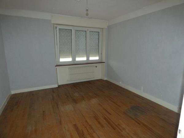 Maison individuelle avec local commercial