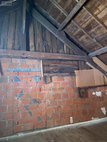 Garage - Parking à vendre à Mauriac dans le Cantal (15200), ref : 15060/1047