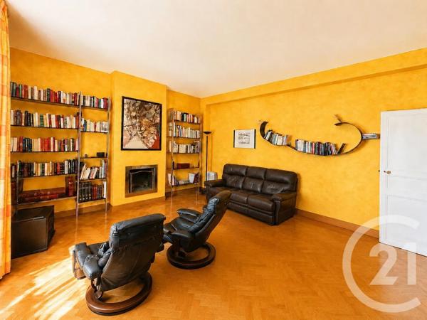 Maison à vendre  12 pièces - 308 m 2   CHARTRES  - 28