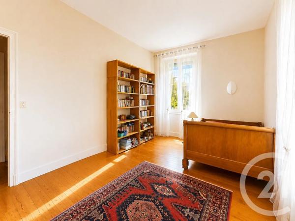 Maison à vendre  12 pièces - 308 m 2   CHARTRES  - 28