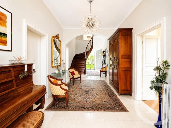 Maison à vendre  12 pièces - 308 m 2   CHARTRES  - 28