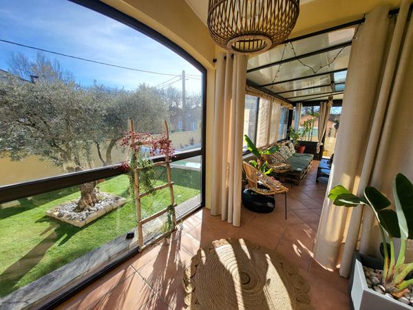 Maison 115m2 et sa dépendance de presque 55m2 à l'isle-sur-la-sorgue