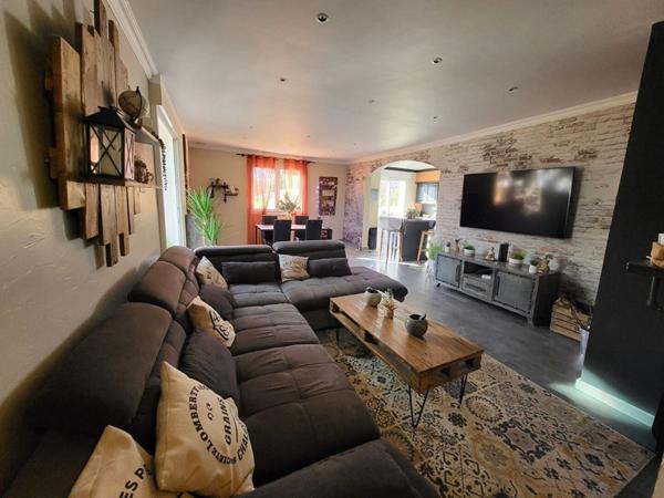 Maison 115m2 et sa dépendance de presque 55m2 à l'isle-sur-la-sorgue