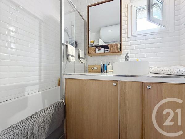 Appartement F4 à vendre  4 pièces - 83,97 m 2   BOULOGNE BILLANCOURT  - 92