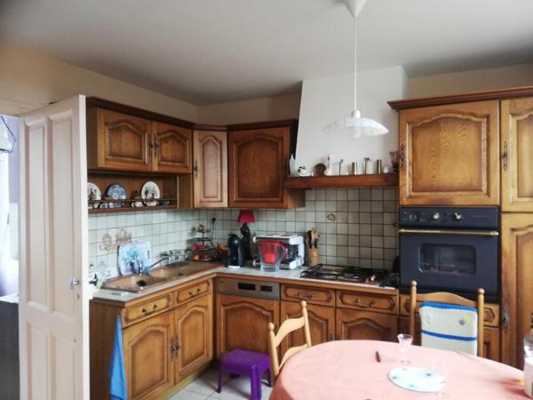 Maison à MONTSENELLE, 50250 - 7 pièces 98m²