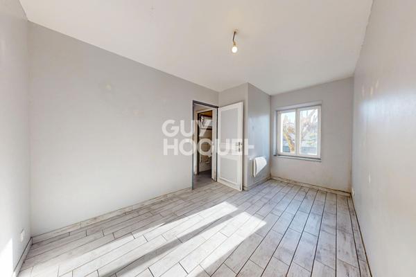 Maison de ville 149 m² au coeur historique d'Hagetmau avec beau potentiel