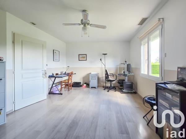 Maison traditionnelle 5 pièces de 147 m² à Montauban (82000)