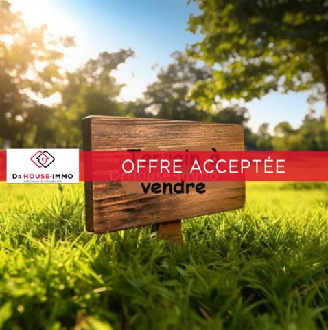 Terrain à vendre de 645 m²