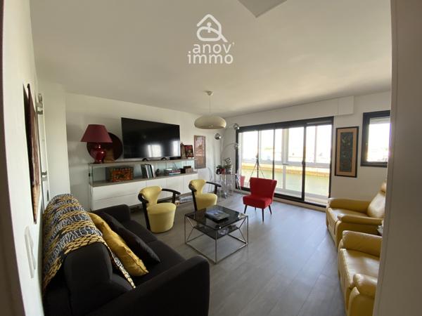 Appartement
                                                                                                                                                                                                                                                                                                                        5 pièce(s)                                                                                                                                                                                                          3 chambre(s)                                                                                                                                                                                                          120  m²