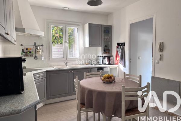 Maison à vendre 4 pièces 95 m² Sérignan-du-Comtat