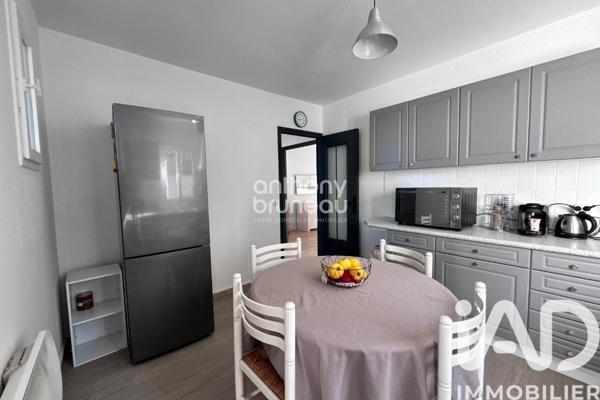 Maison à vendre 4 pièces 95 m² Sérignan-du-Comtat