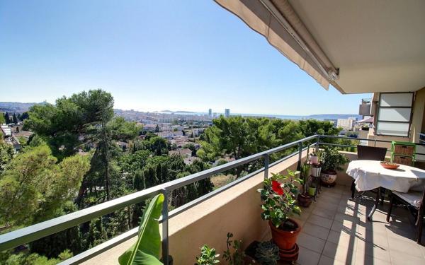 Appartement à vendre    3 pièces • 65,32 m2 Marseille 14