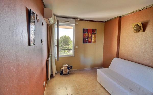 Appartement à vendre    3 pièces • 65,32 m2 Marseille 14