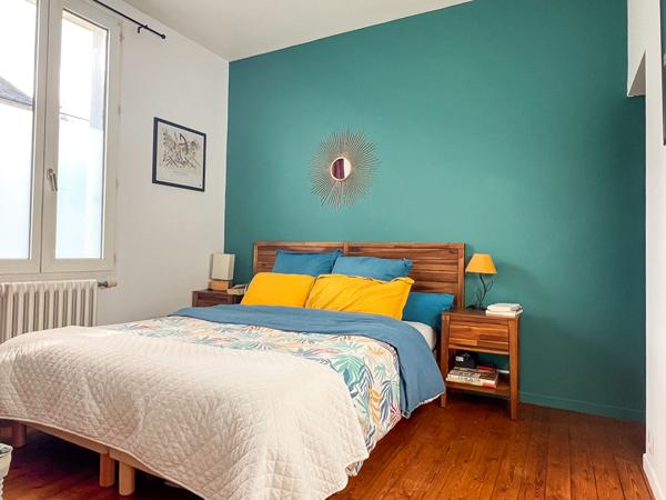 A vendre - Maison angevine de 122 m² avec 4 chambres et 2 bureaux, jardin et cave "Angers Jeanne d'Arc-Maître Ecole"