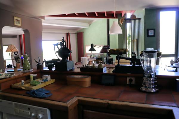 Lioux (84220) Maison d'architecte à Lioux