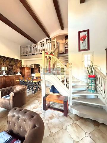 Vente Villa 4 pièces 112 m2 à Roquebrune-sur-Argens